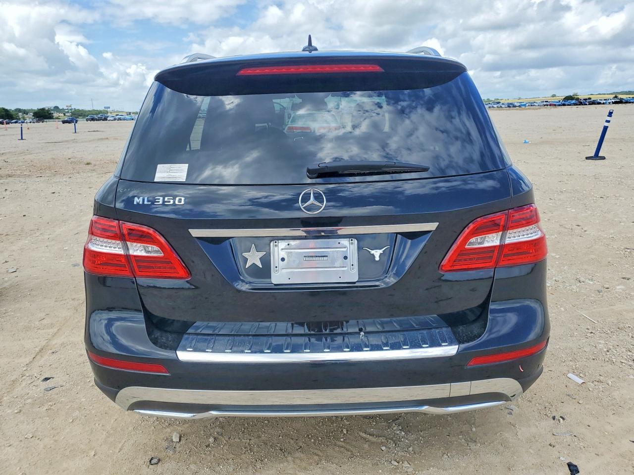 Mercedes-Benz M-Class 350