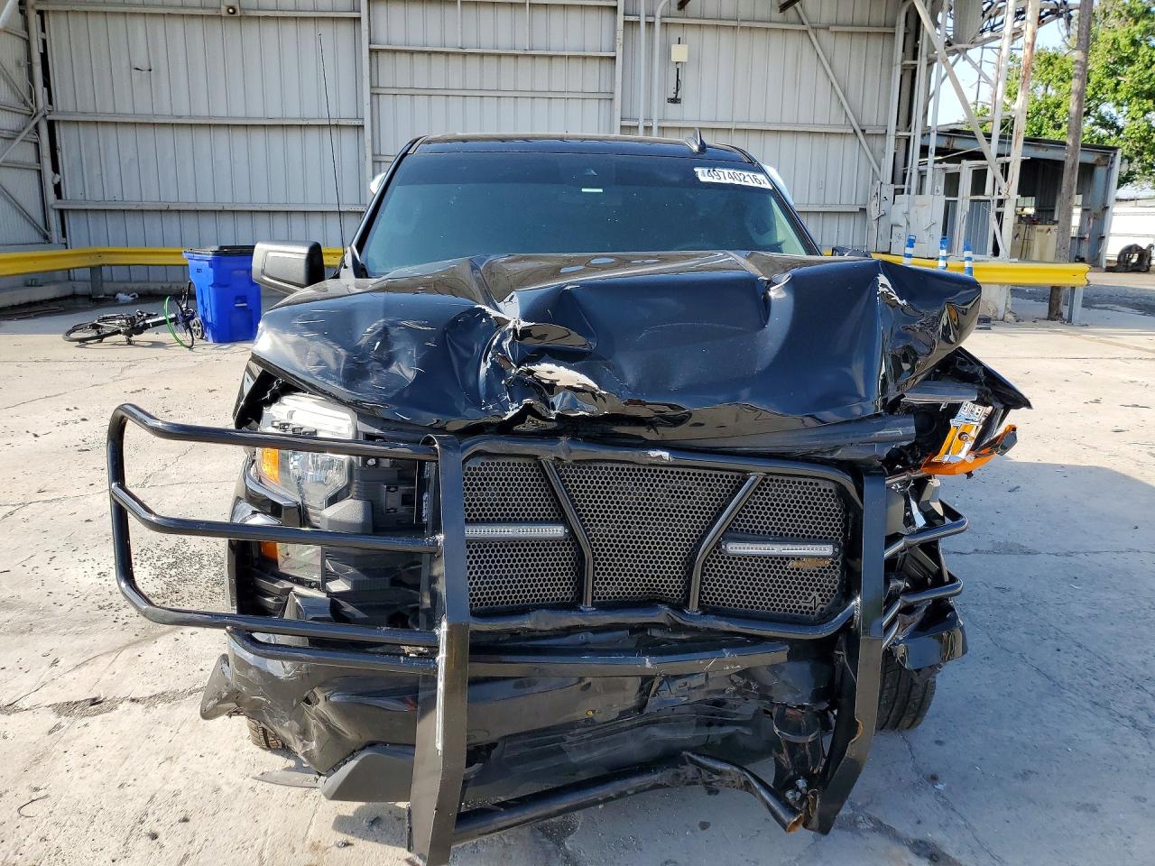 Chevrolet Silverado C1500 Custom