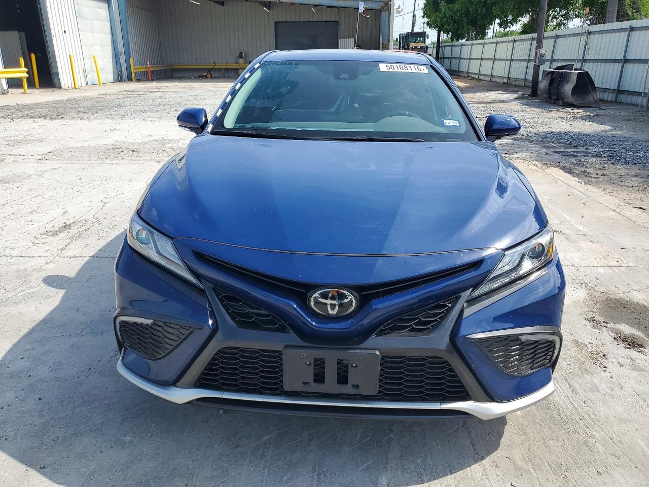 Toyota Camry Xse