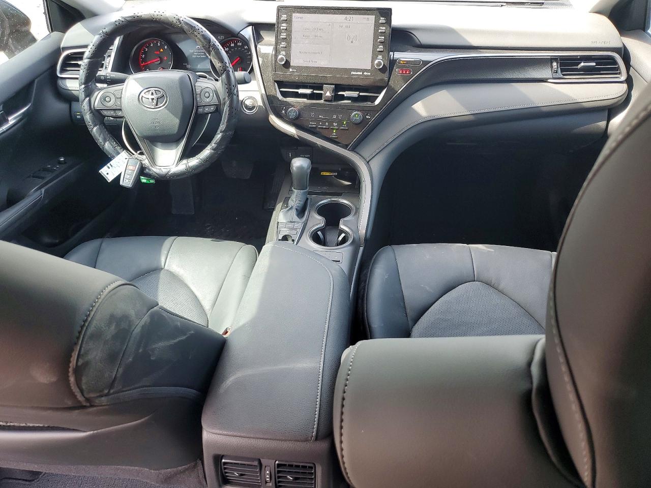 Toyota Camry Xse