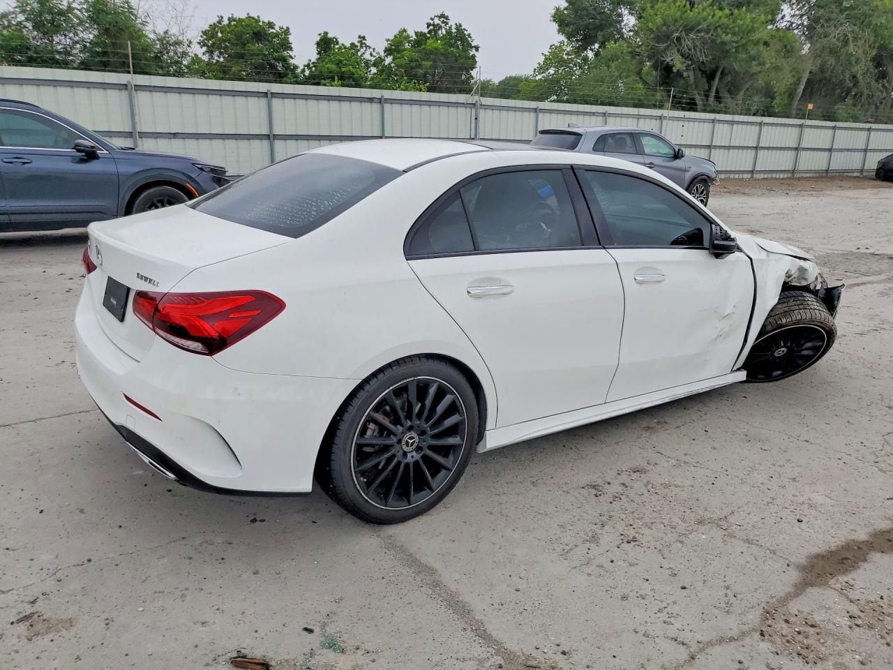 Mercedes-Benz A-Class 220