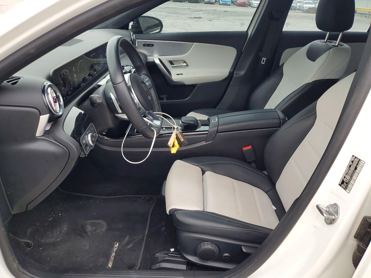 Mercedes-Benz A-Class 220