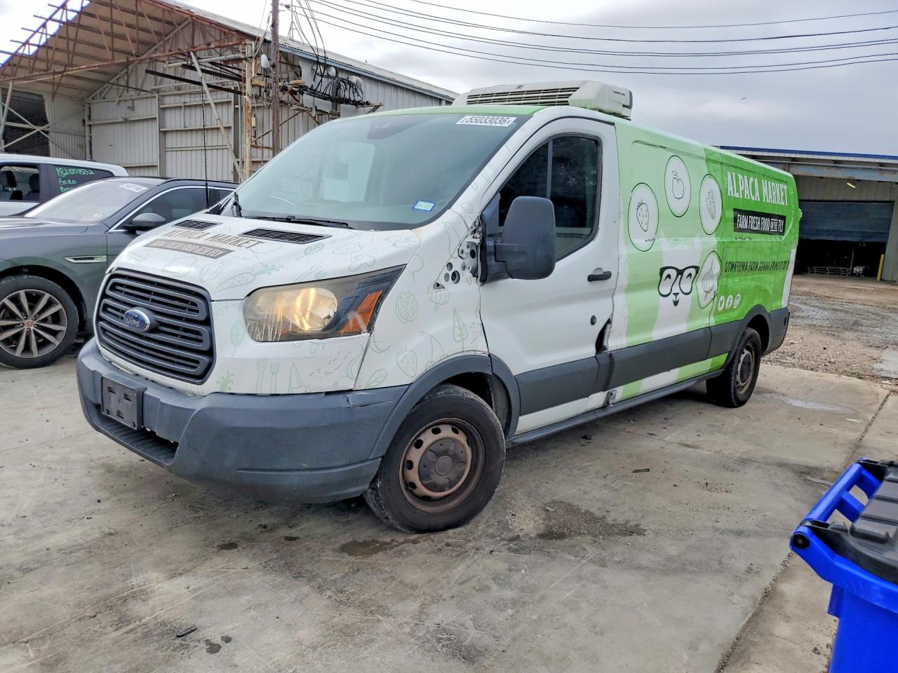 Salvage Ford Transit Image