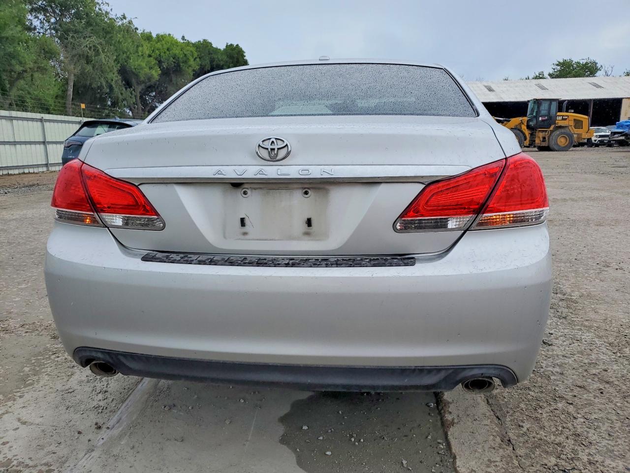 Toyota Avalon Limited