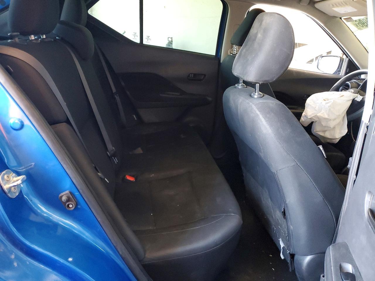 Nissan Kicks S S