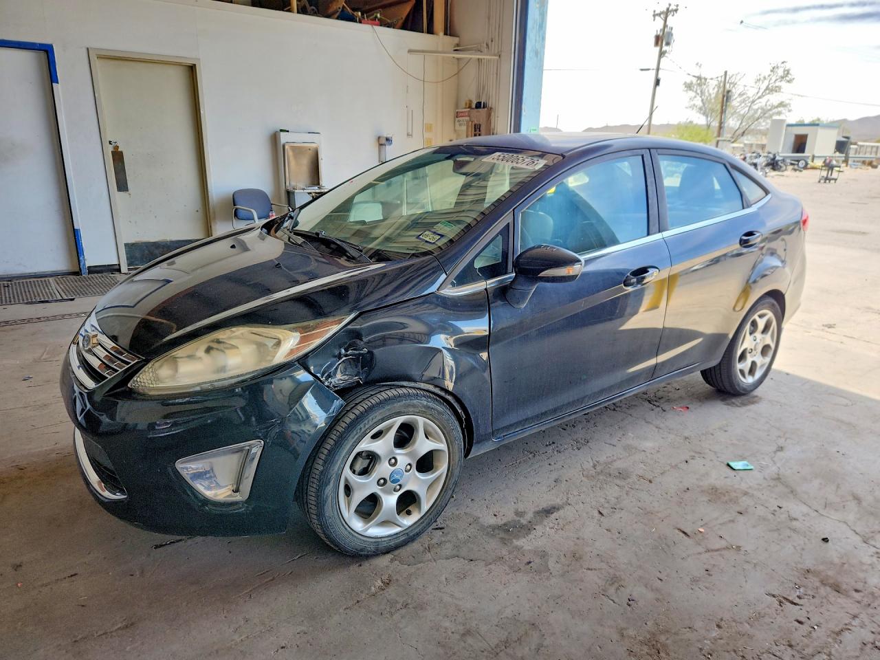 Salvage Ford Fiesta Image