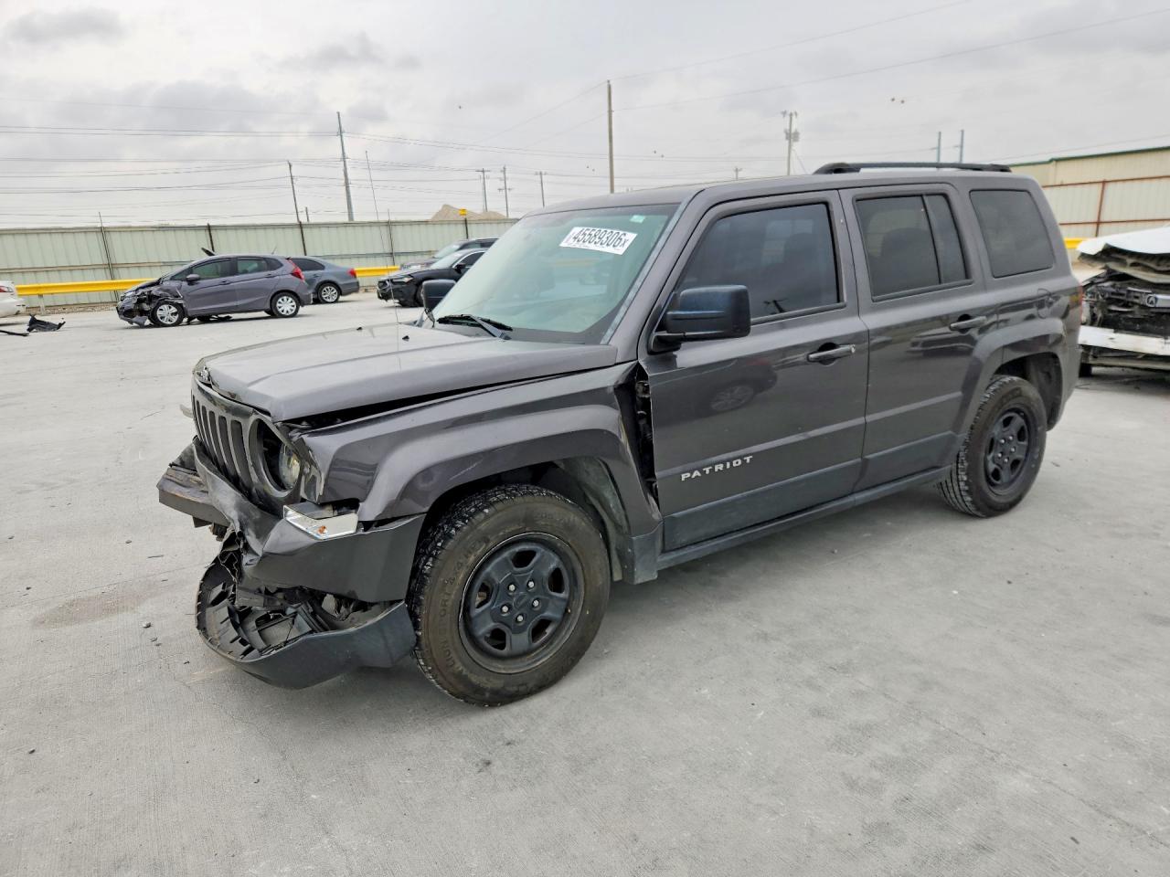2016 Jeep Patriot 1C4NJPBB6GD******