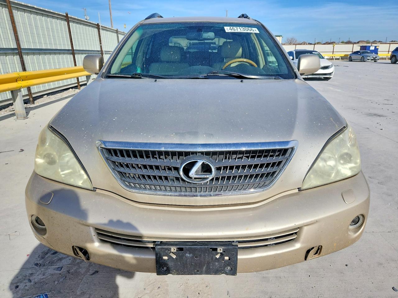 Lexus RX Base