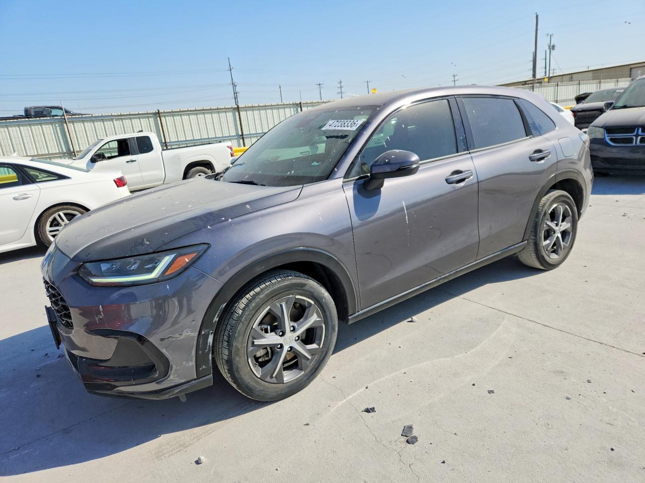 Salvage Honda HR-V Image