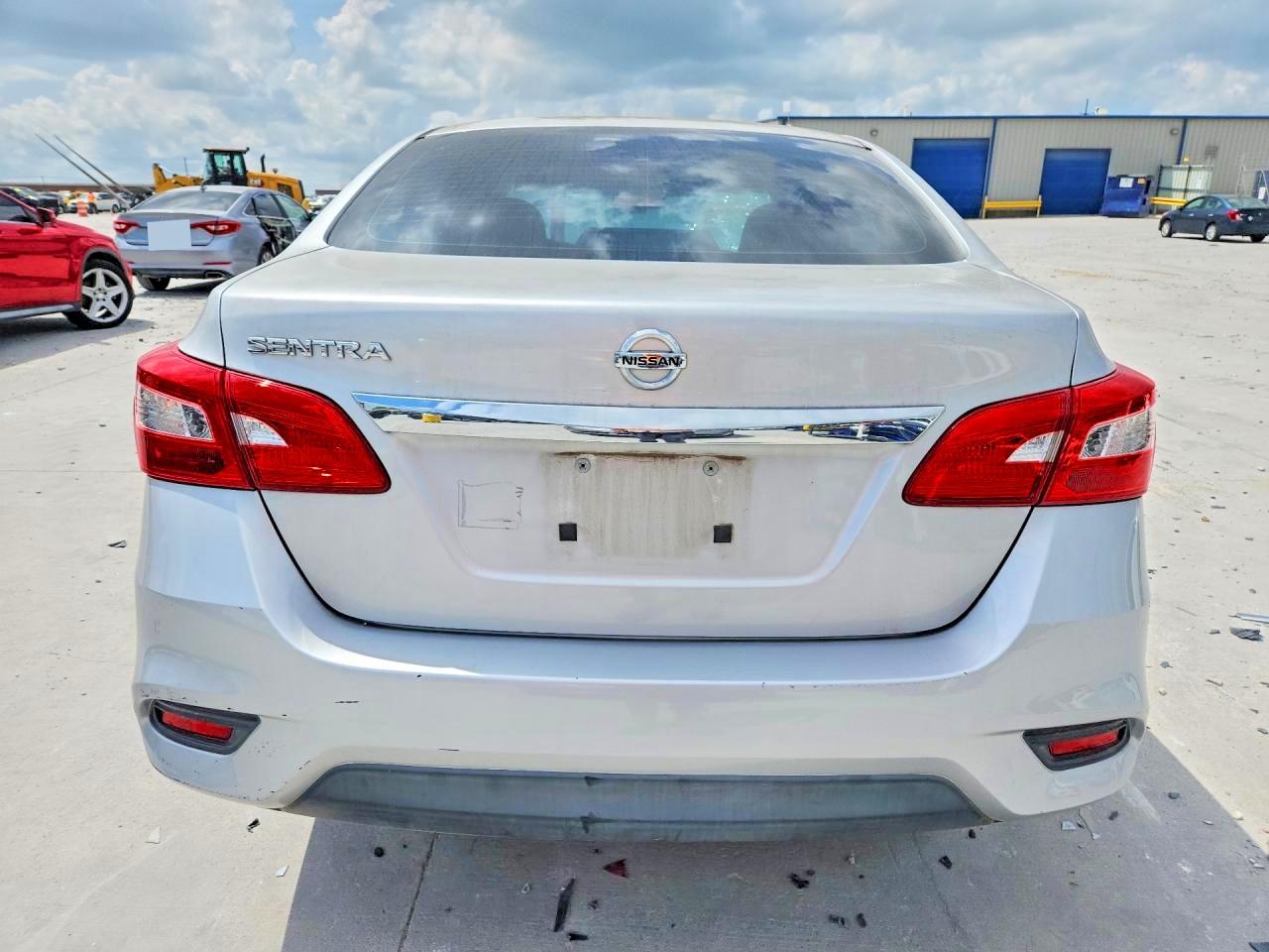 Nissan Sentra S