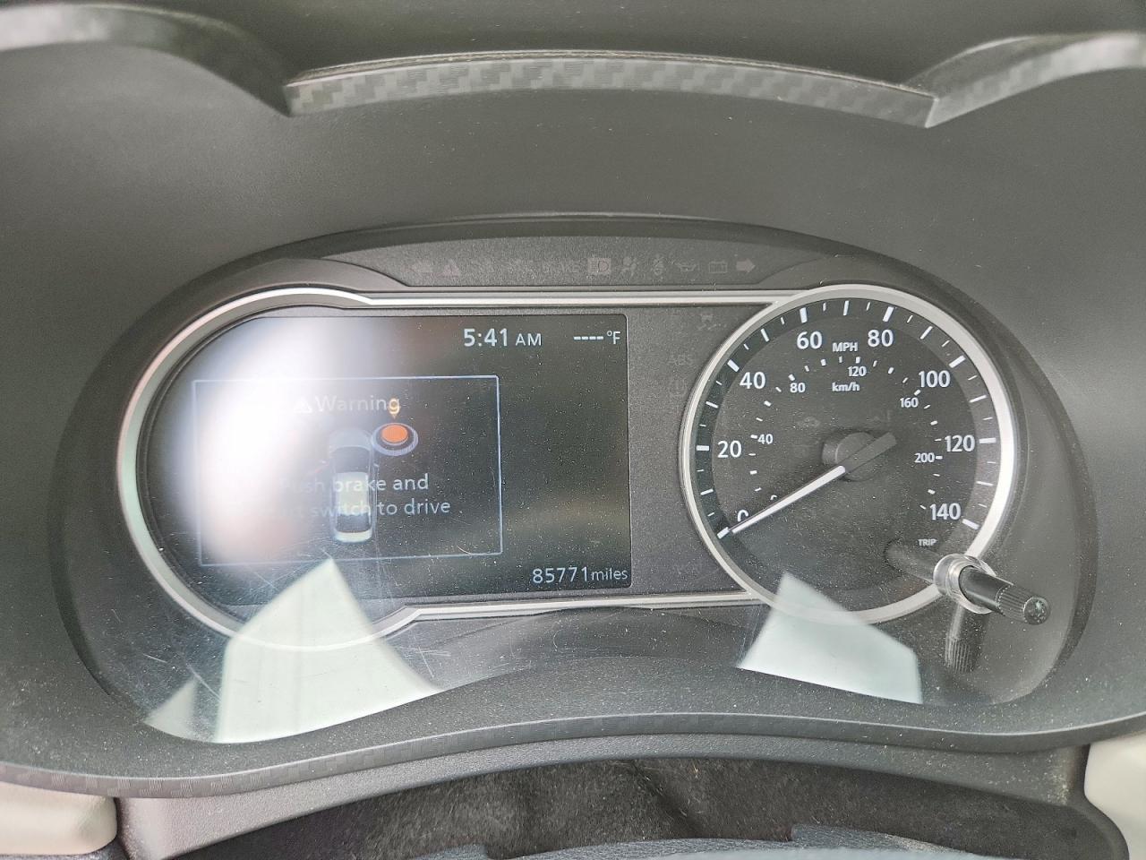 Nissan Versa Sv