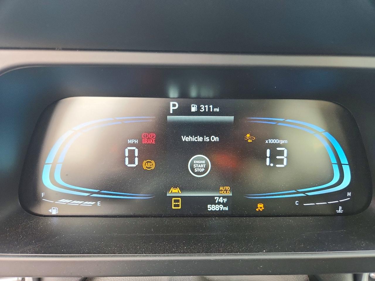 Hyundai ELANTRA Sel Sport Premium
