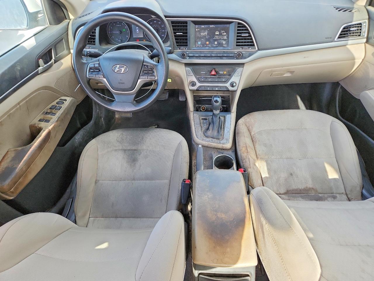 Hyundai ELANTRA Sel