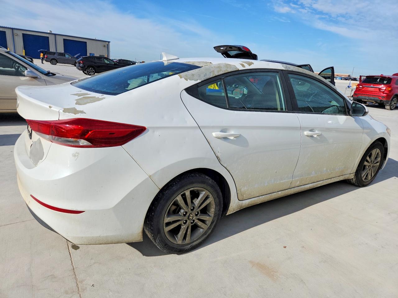 Hyundai ELANTRA Sel