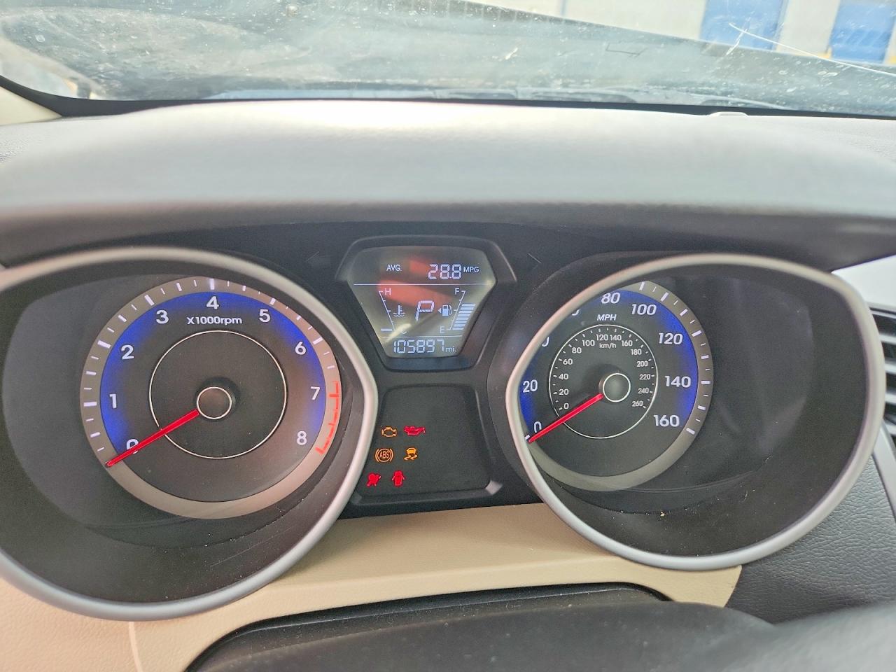 Hyundai ELANTRA Se
