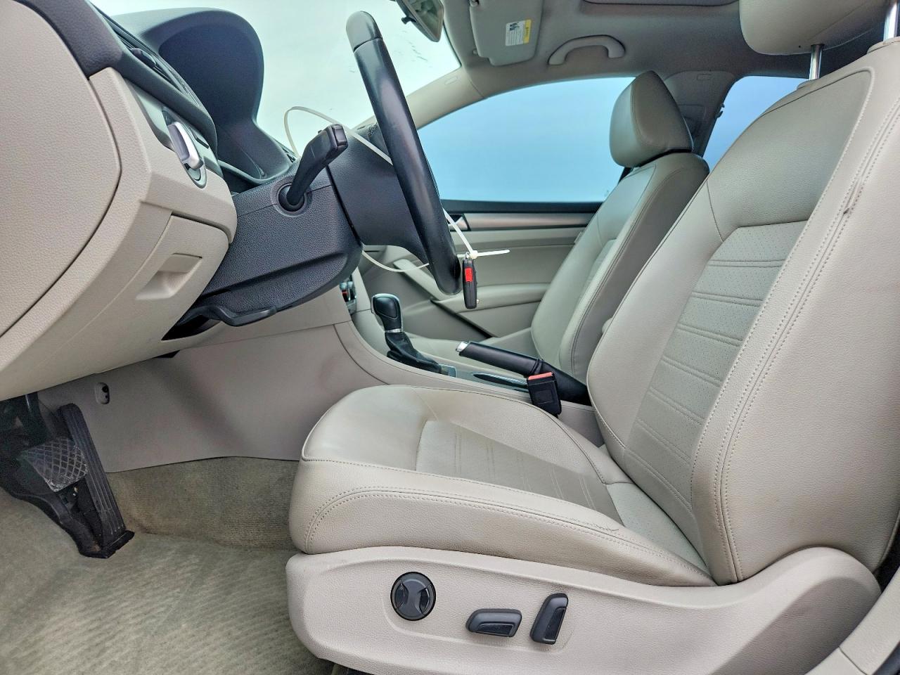 Volkswagen Passat Se