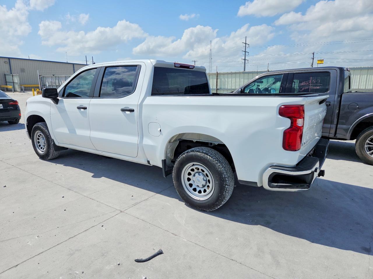 Chevrolet Silverado C1500