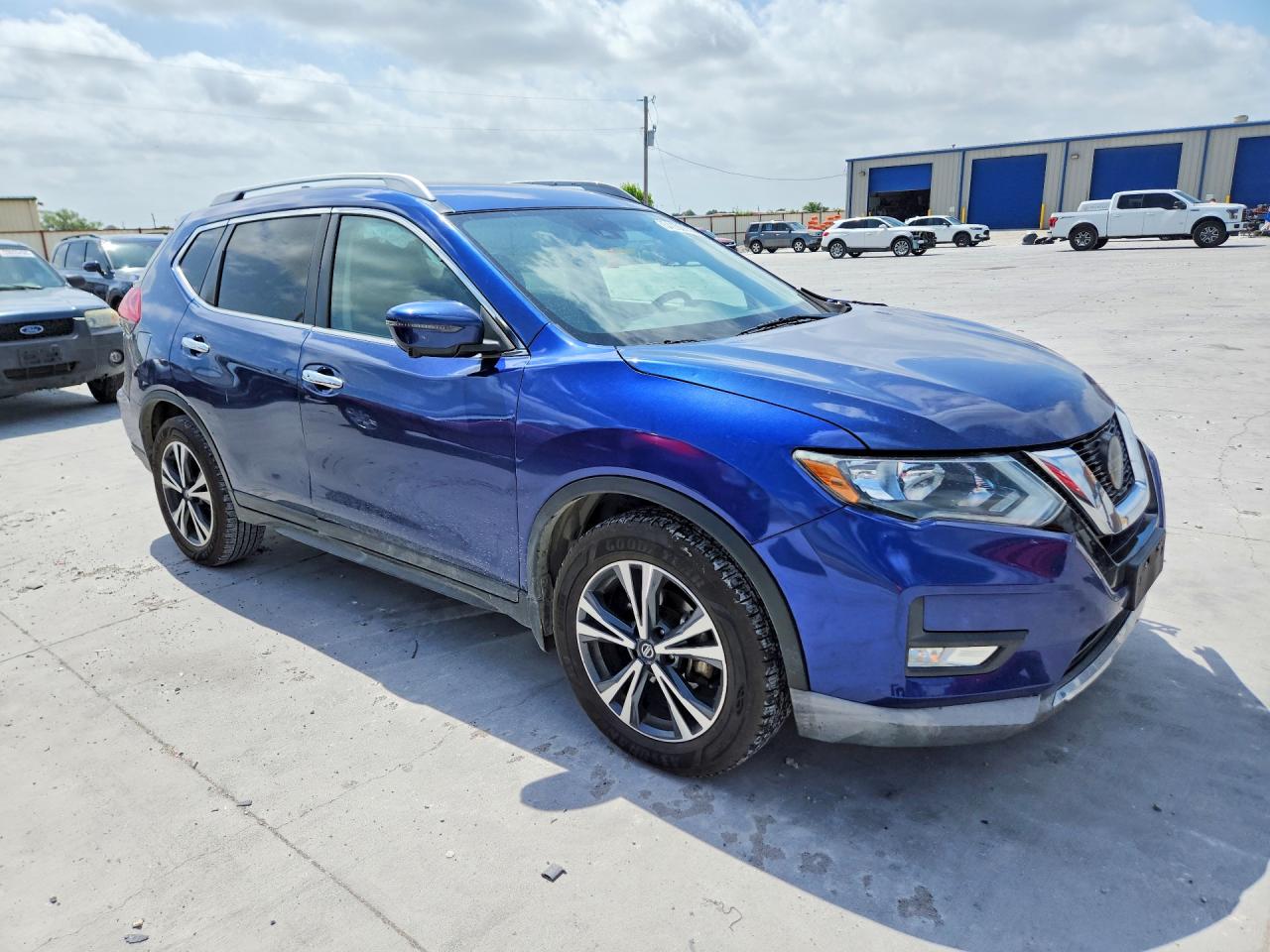 Nissan Rogue Sv