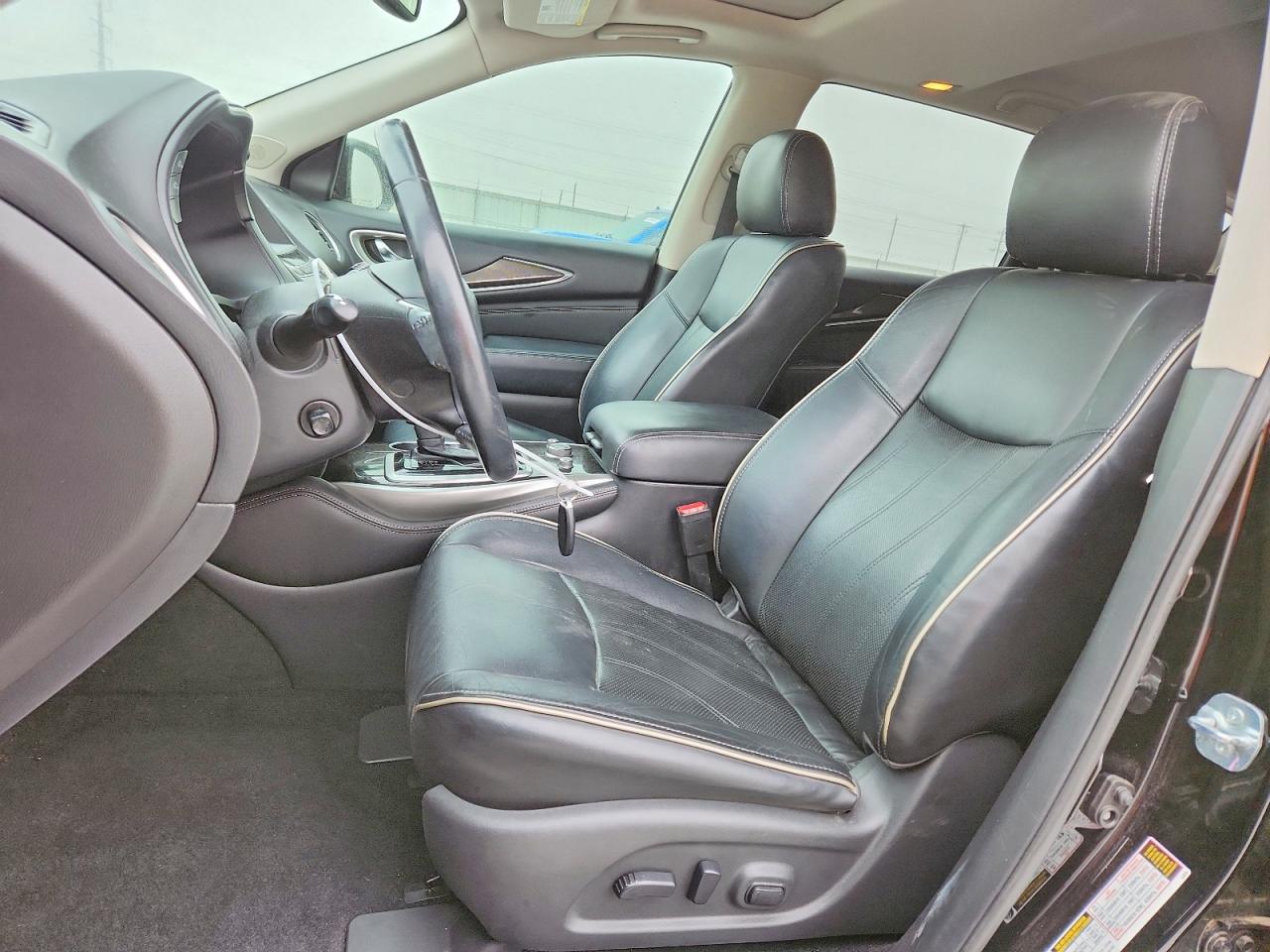 INFINITI Qx Base