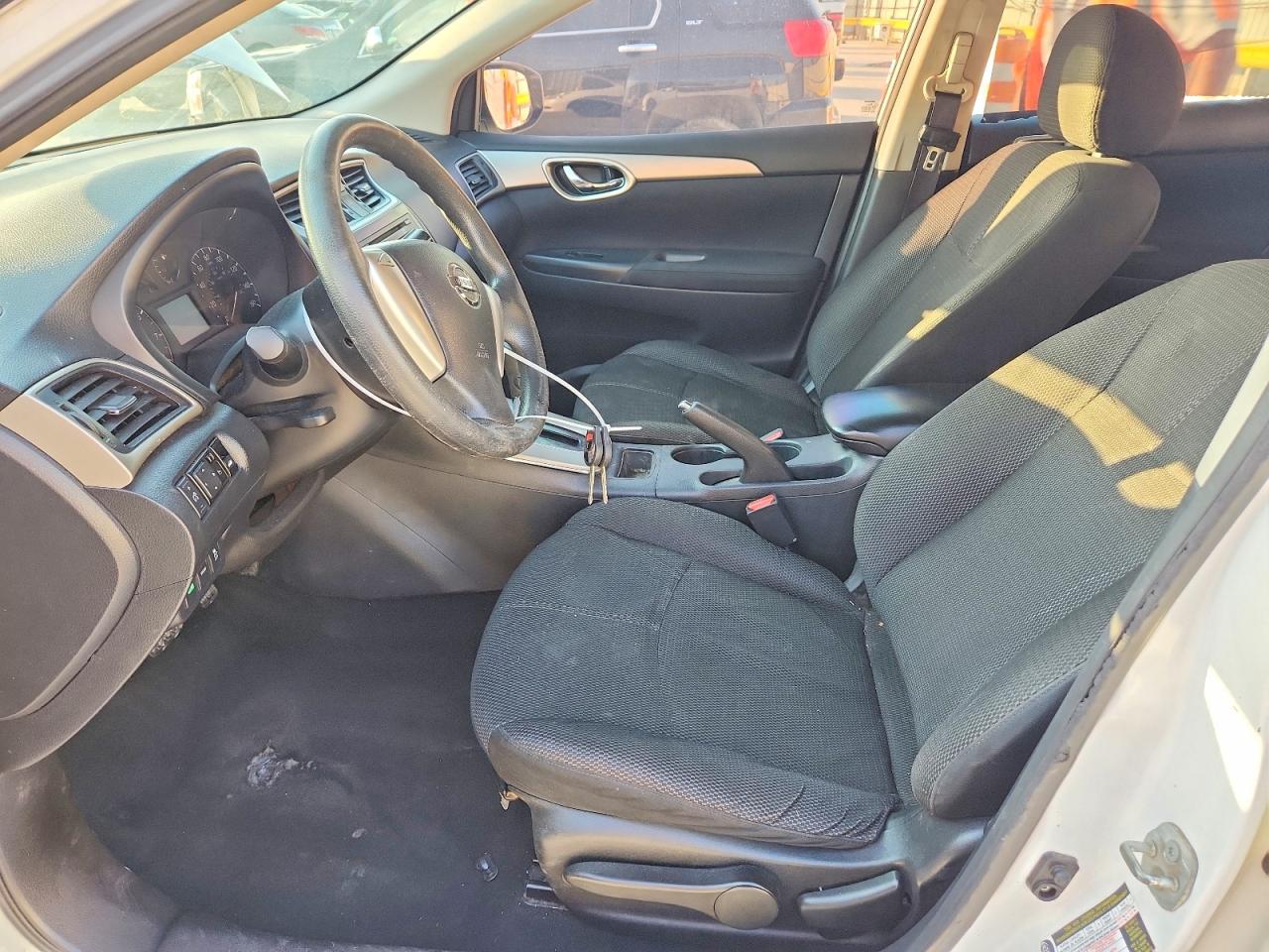 Nissan Sentra S