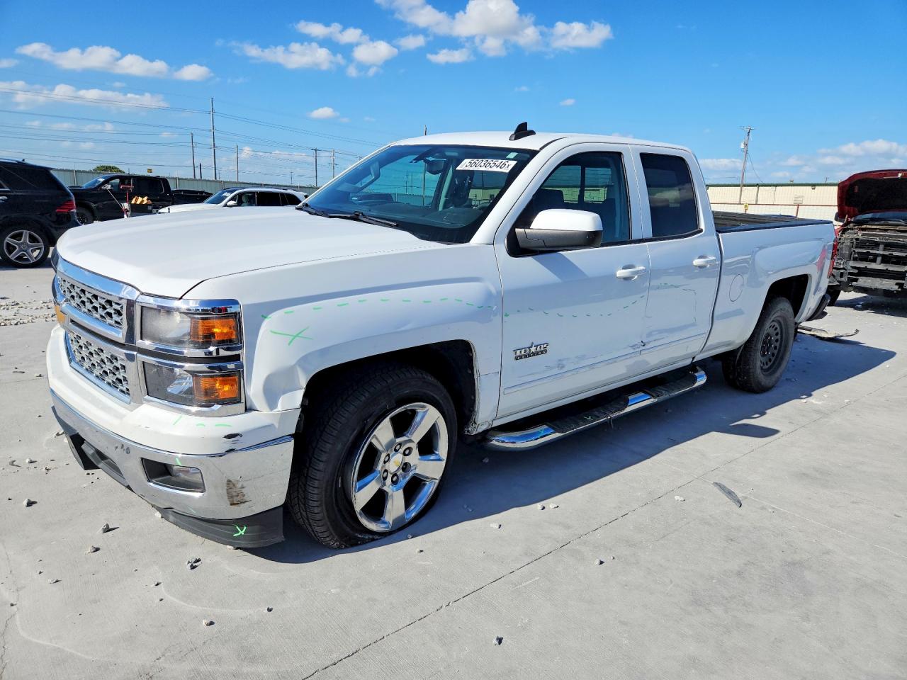 Salvage Chevrolet Silverado Image