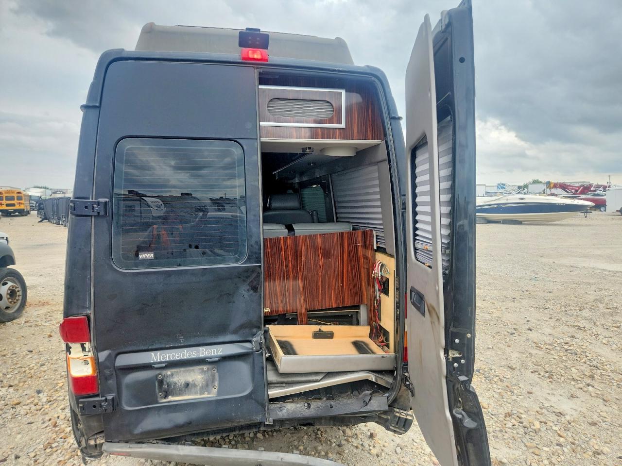 Freightliner Sprinter 2500