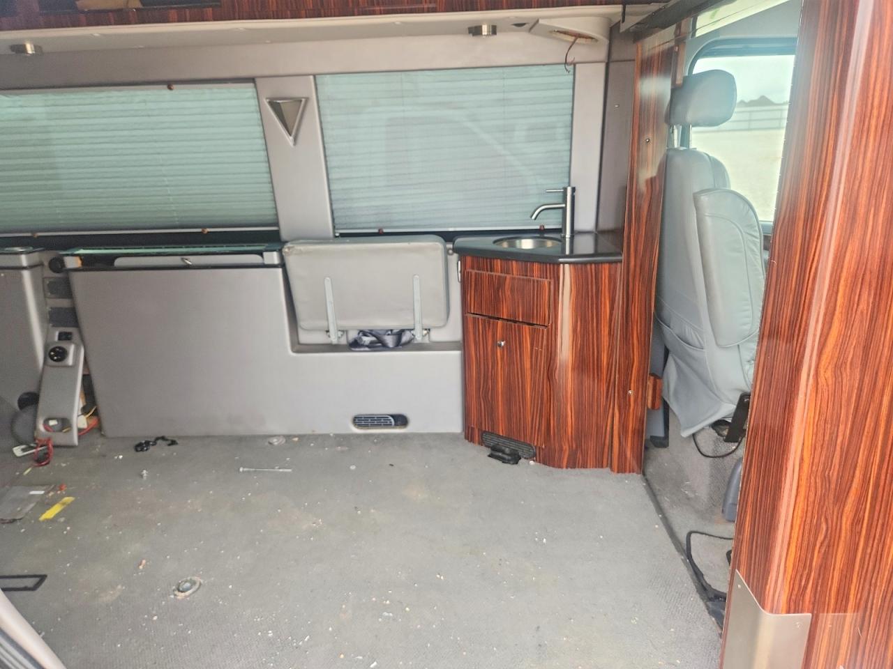 Freightliner Sprinter 2500