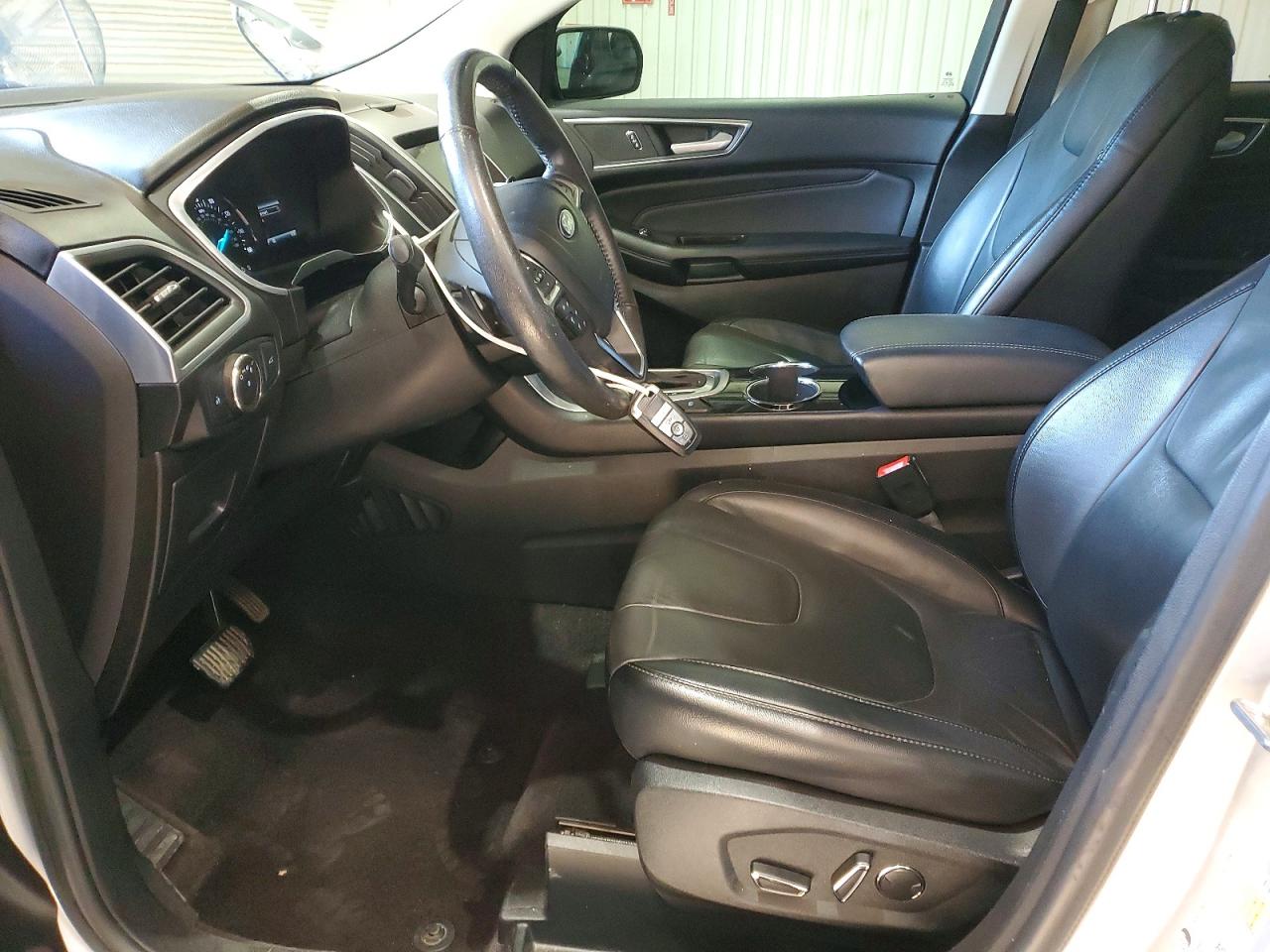 Ford Edge Titanium