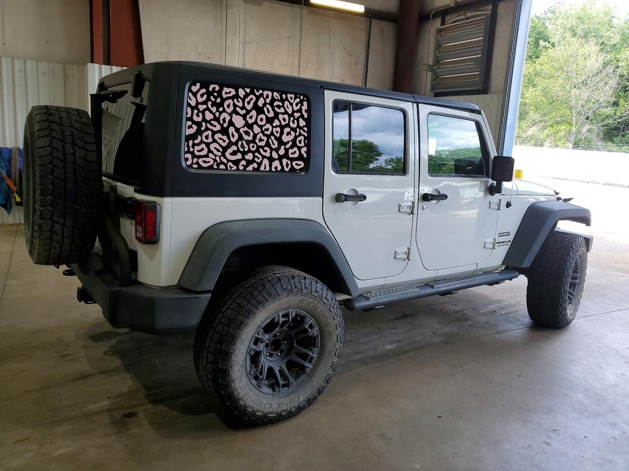 Jeep Wrangler Sport