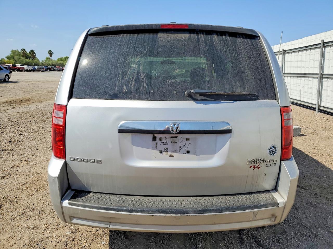 Dodge Caravan Sxt