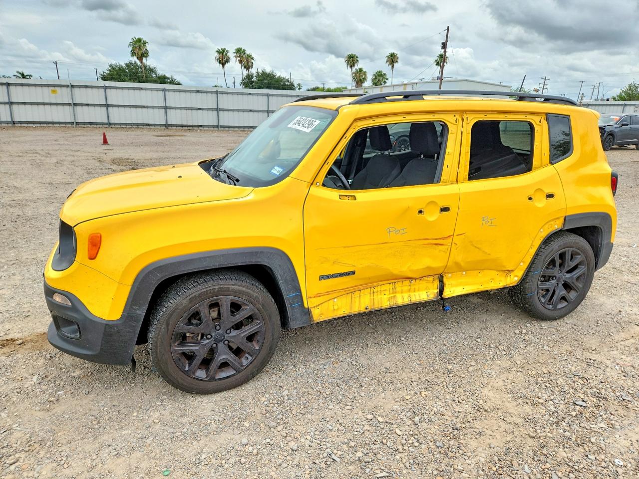 Salvage Jeep Renegade Image