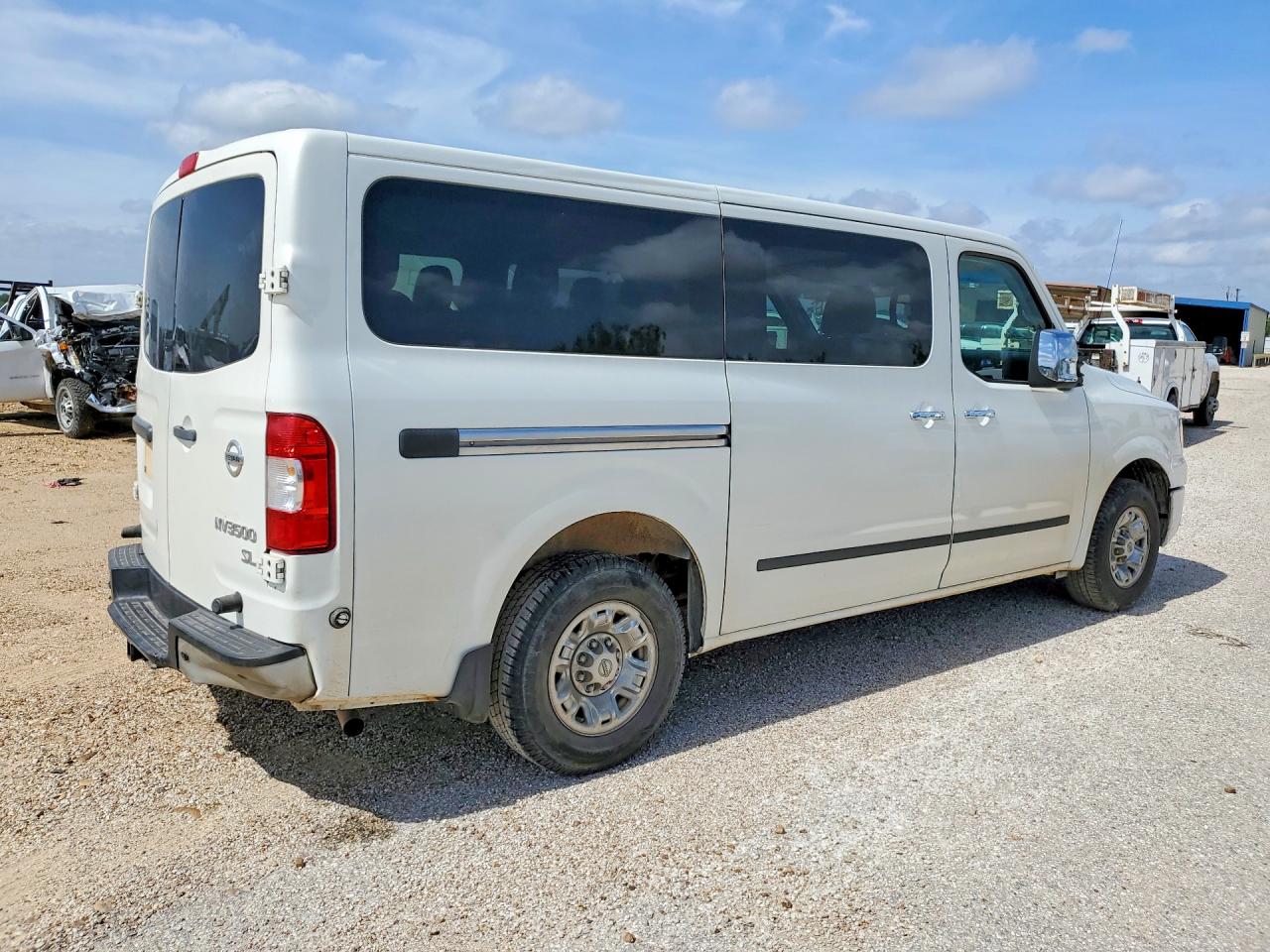 Nissan Nv 3500 Hd Sl