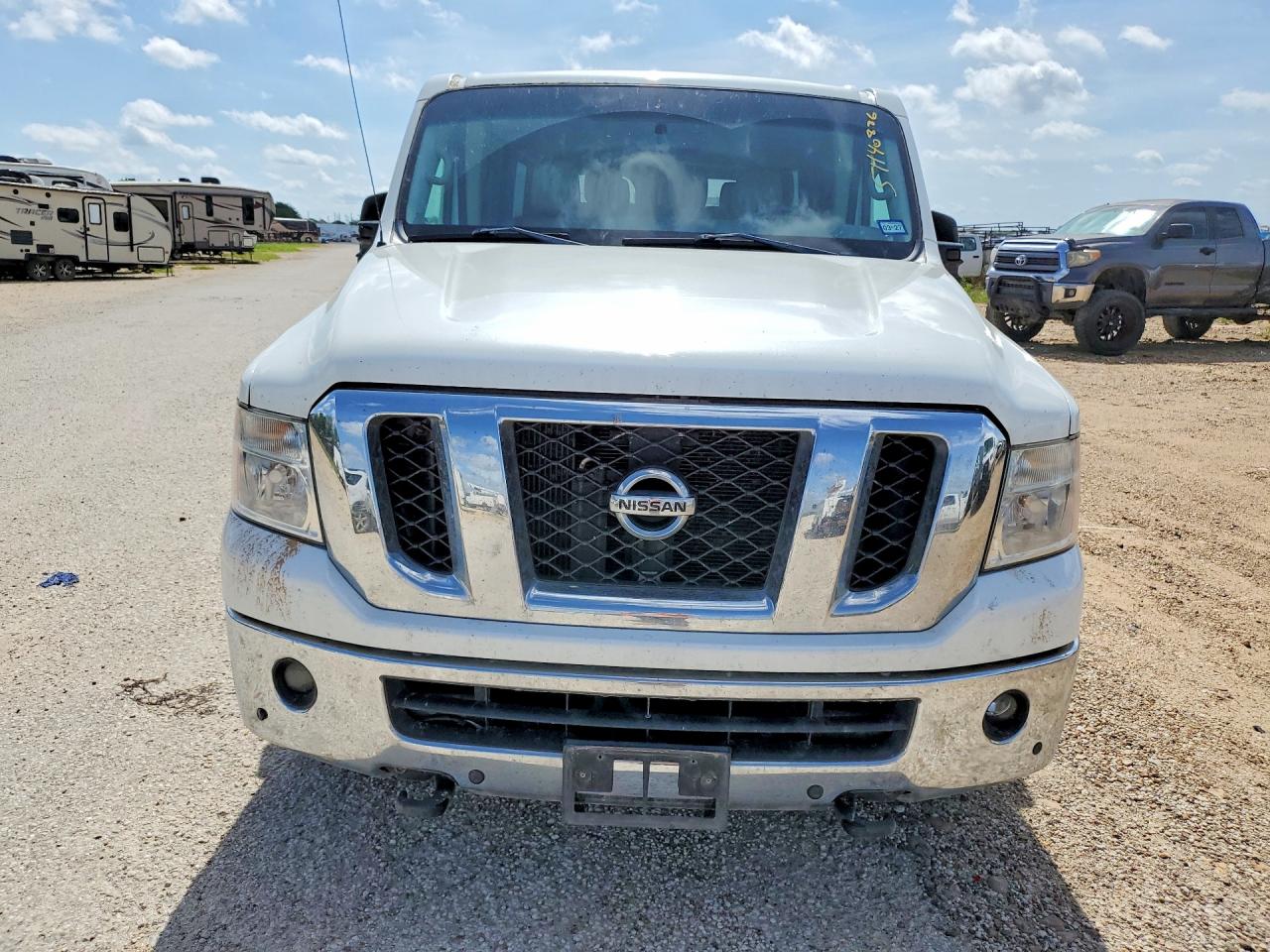 Nissan Nv 3500 Hd Sl