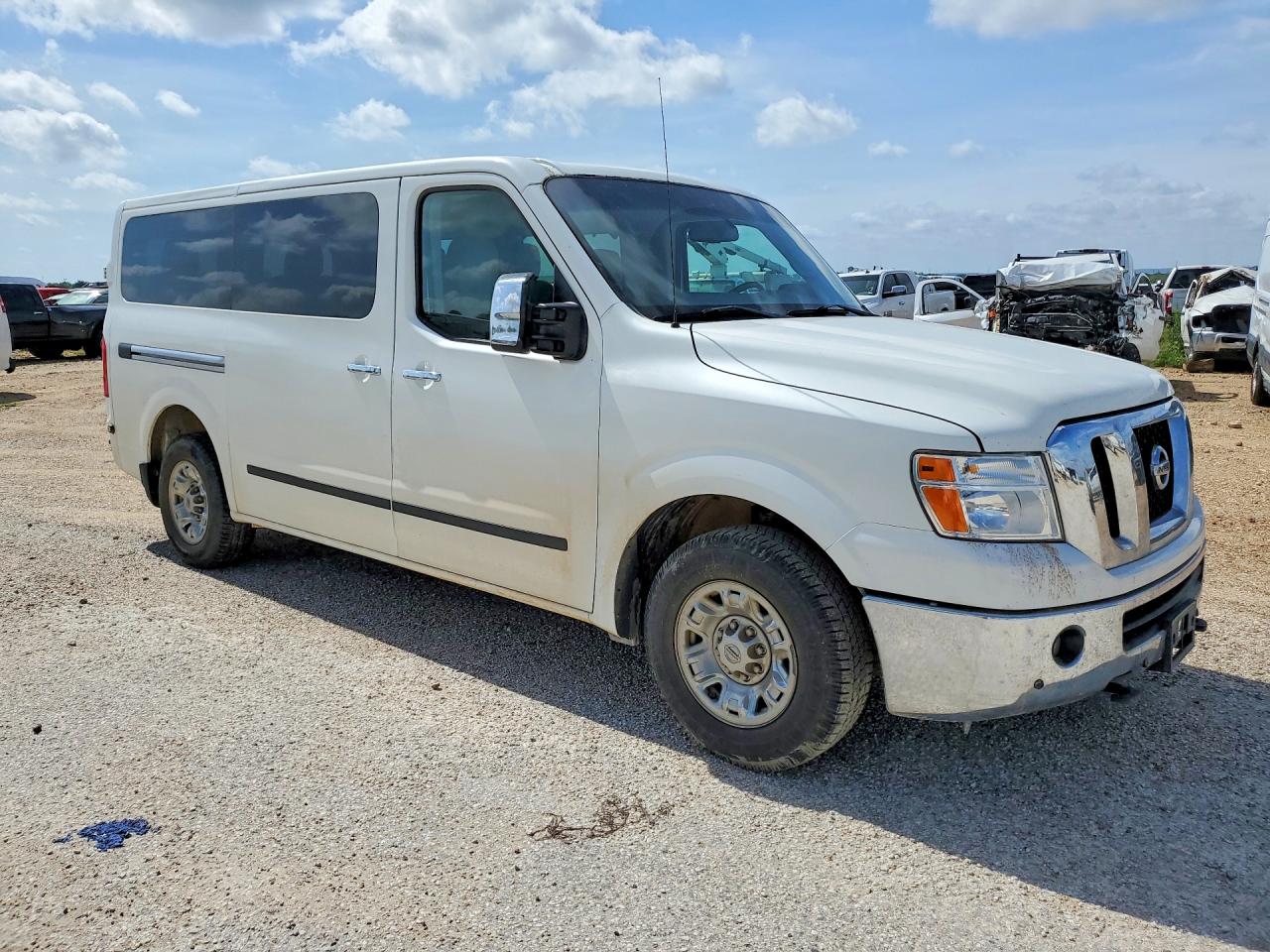 Nissan Nv 3500 Hd Sl