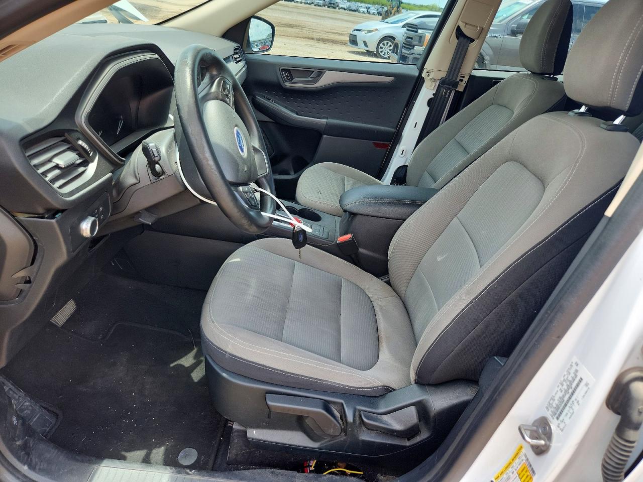 Ford Escape S