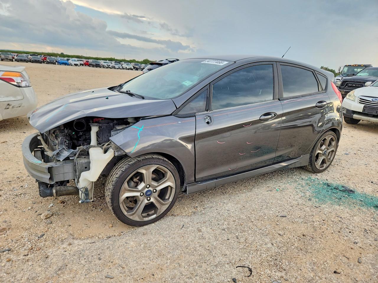 Salvage Ford Fiesta Image