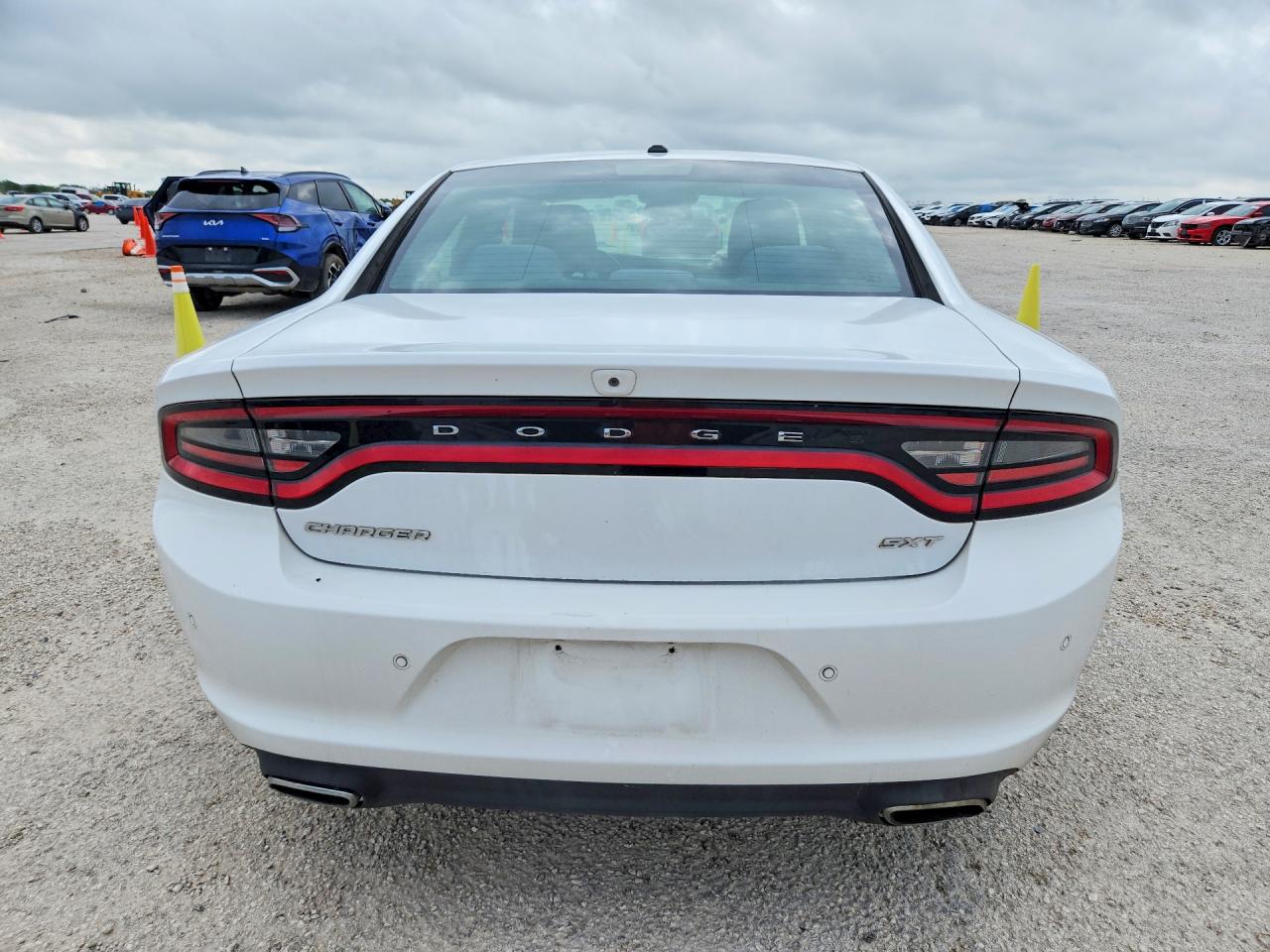 Dodge Charger Sxt