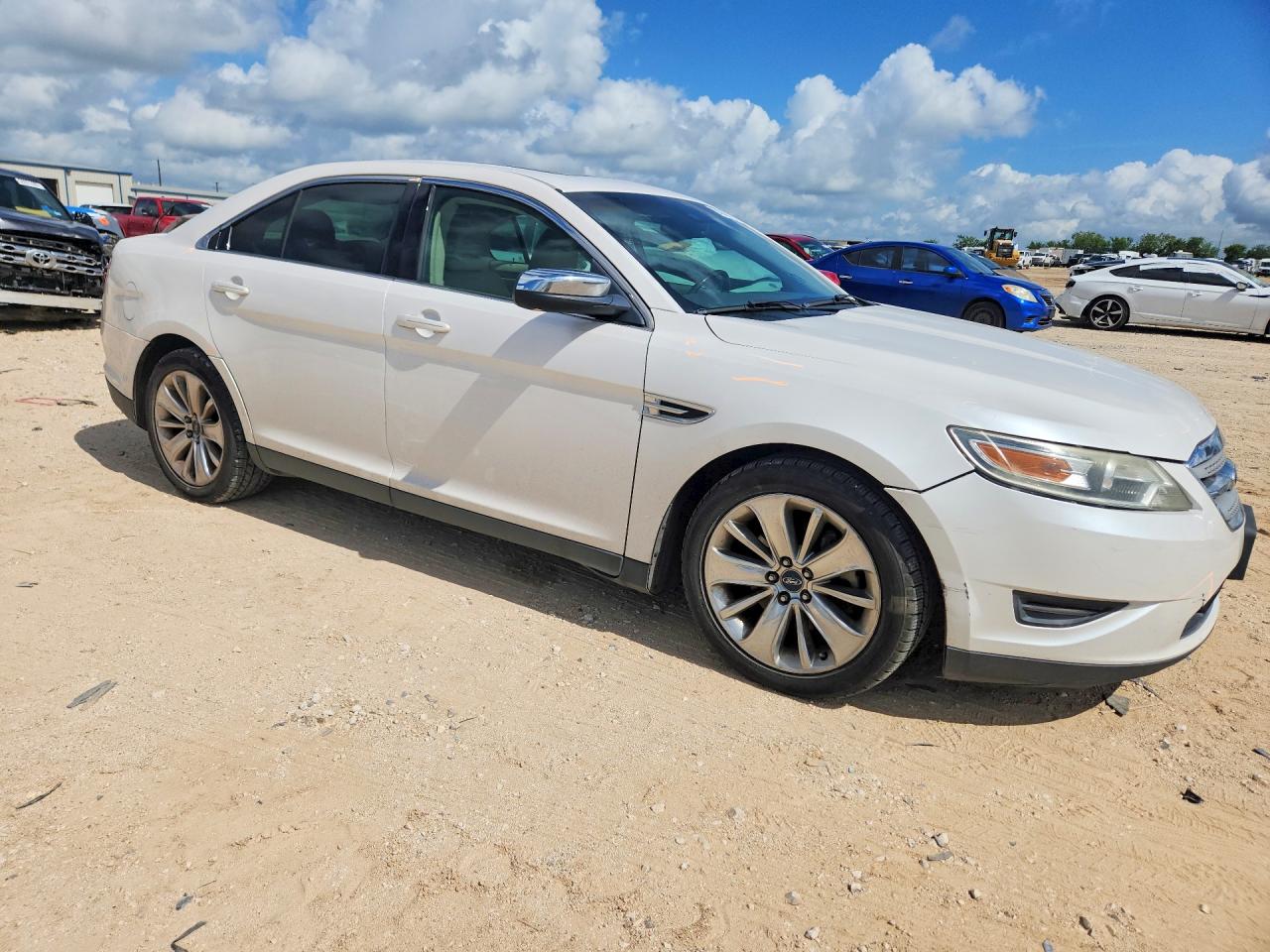 Ford Taurus Limited