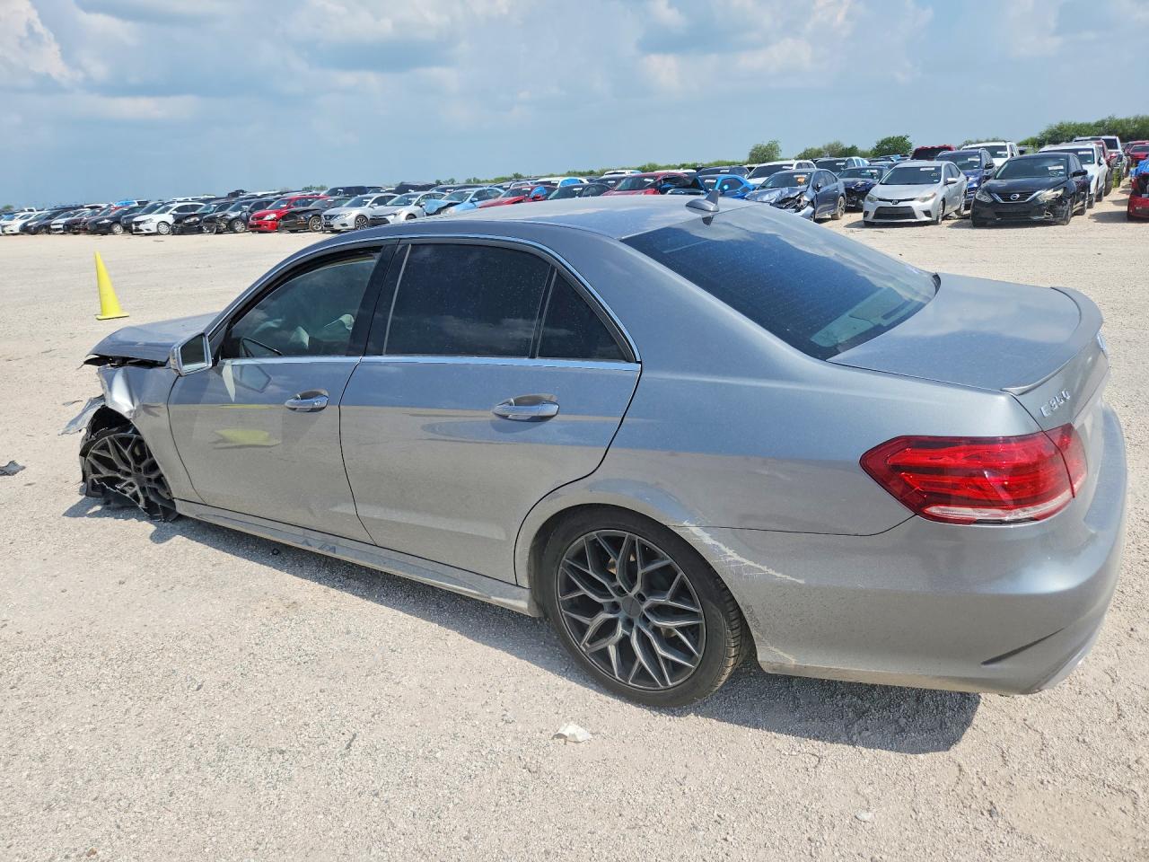 Mercedes-Benz E-Class 350