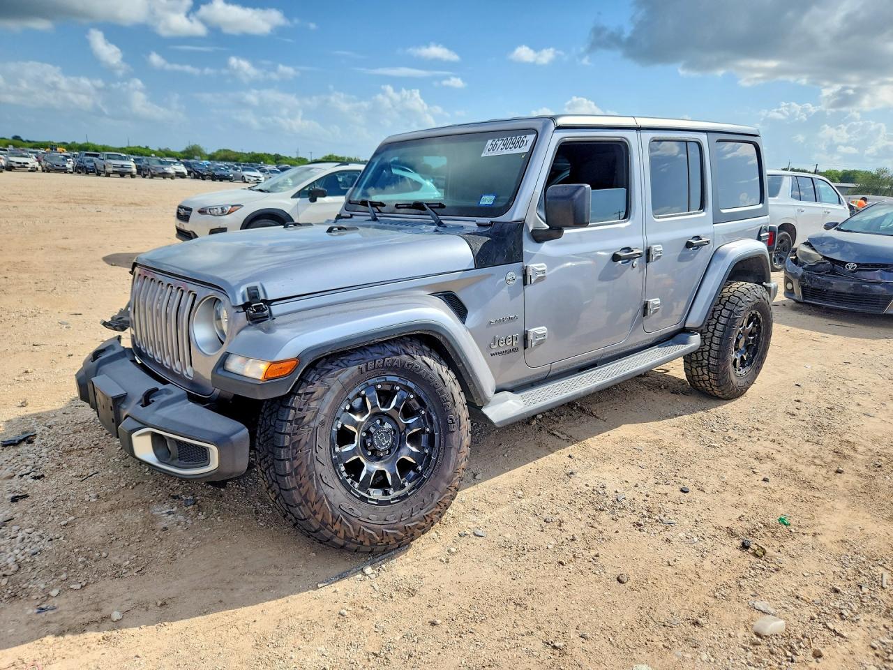 Jeep Wrangler Sahara
