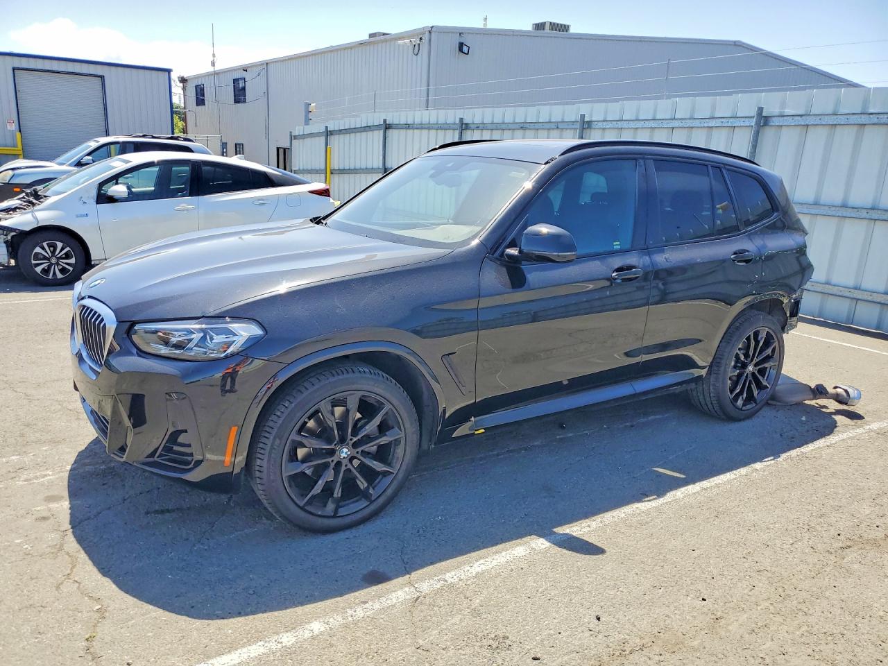 Salvage BMW X Series Image