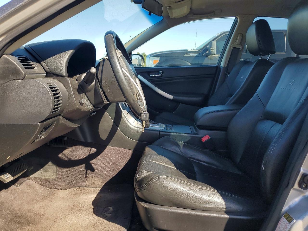 INFINITI G35 Base
