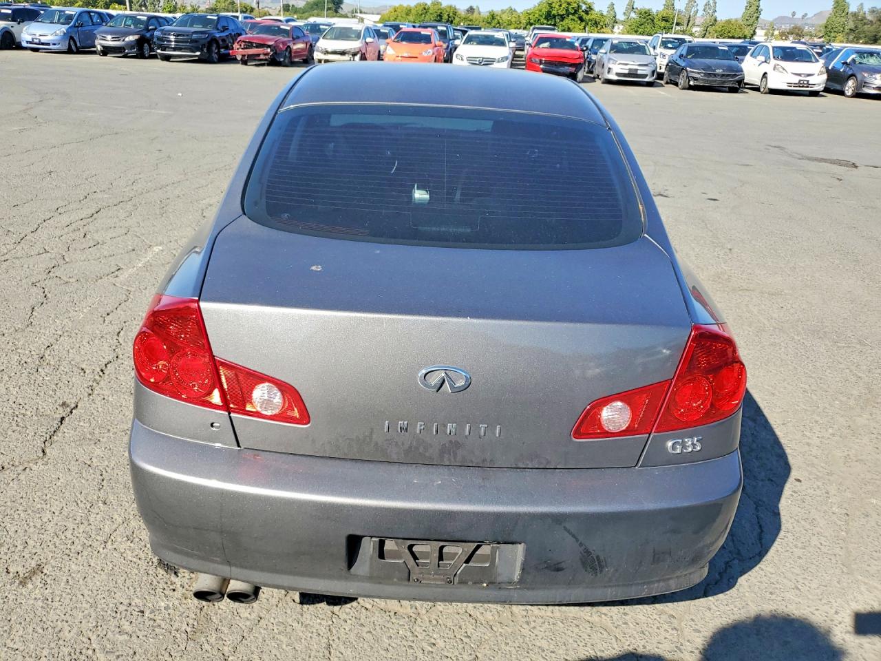 INFINITI G35 Base