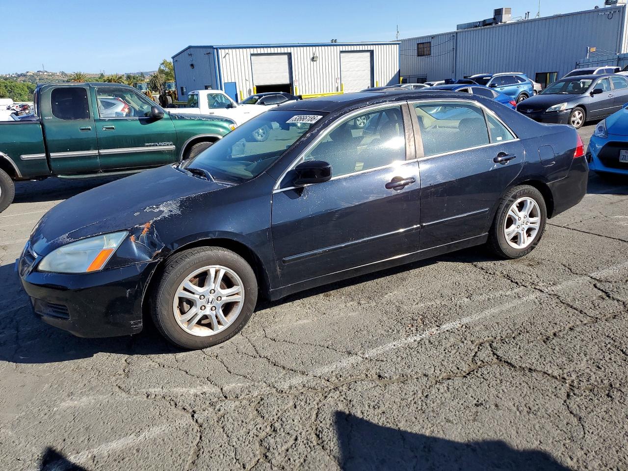 Salvage Honda Accord Image