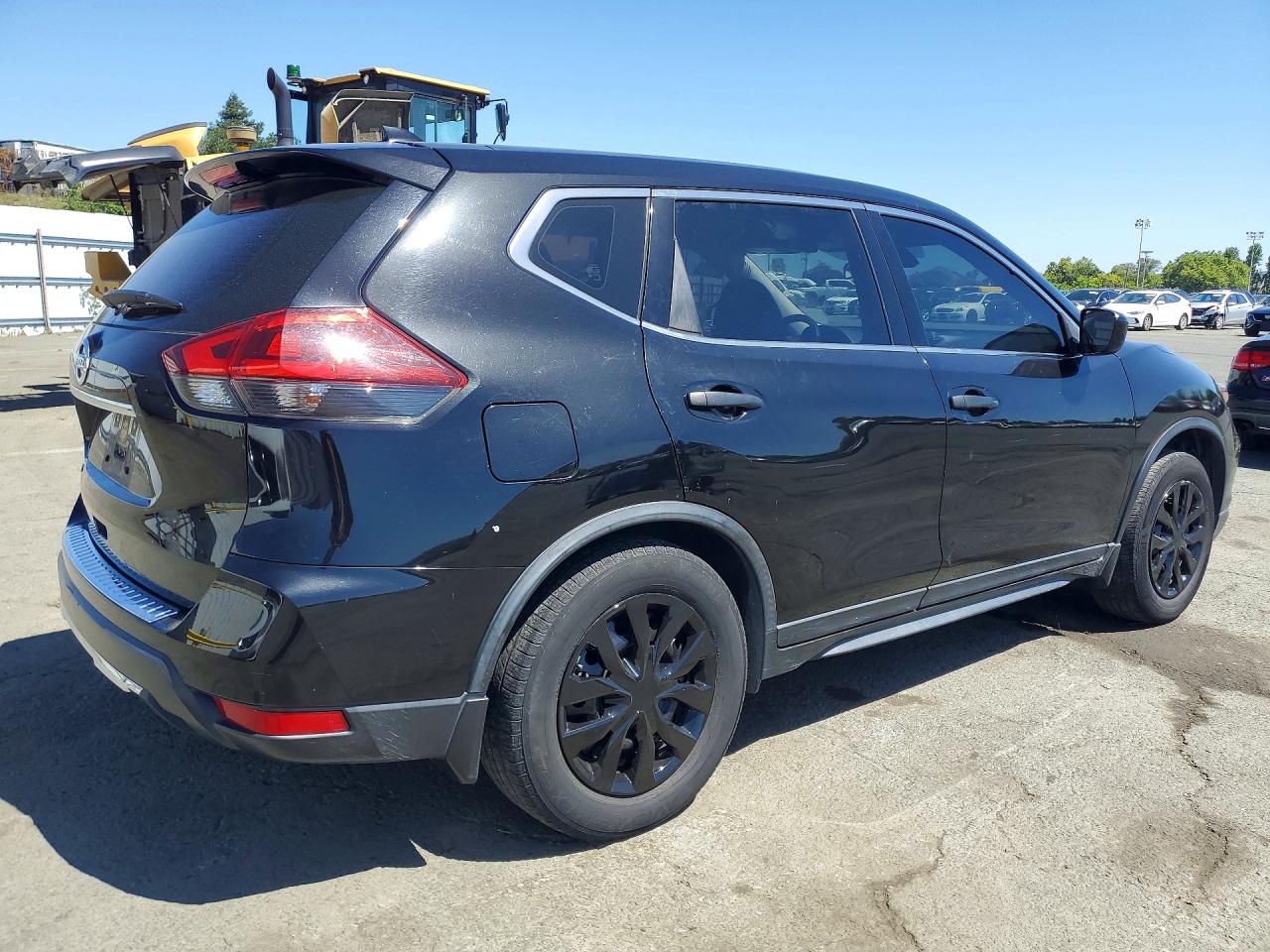 Nissan Rogue S