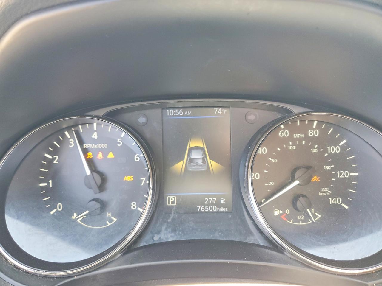 Nissan Rogue S