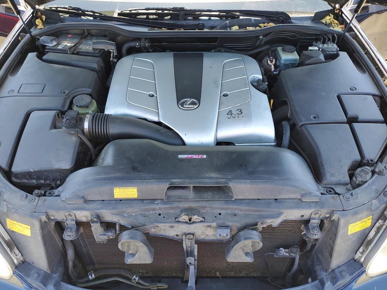 Lexus LS 430
