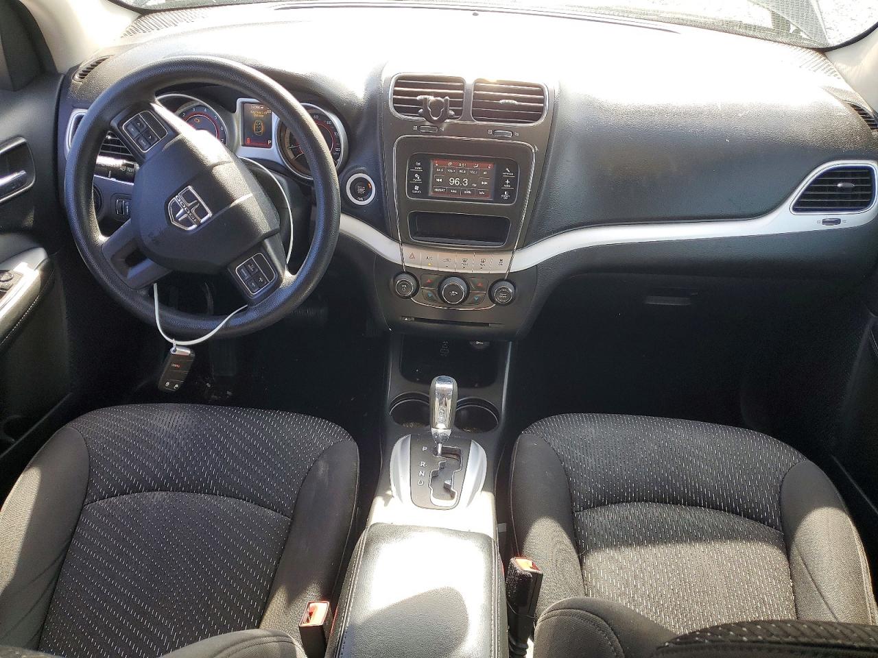 Dodge Journey Sxt
