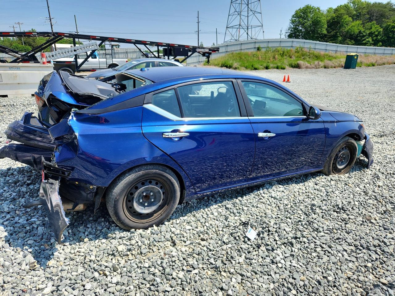 Nissan Altima S