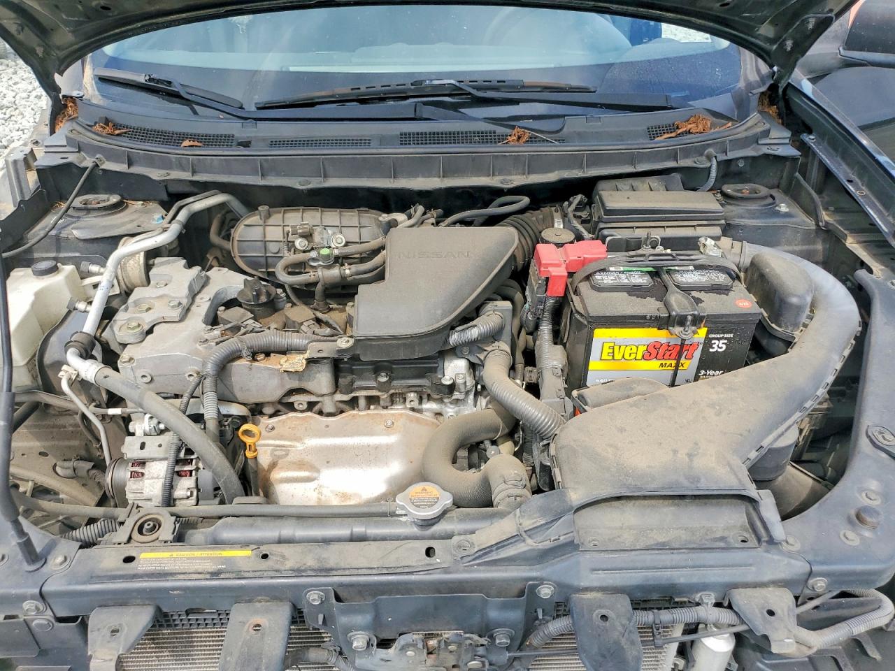 Nissan Rogue S